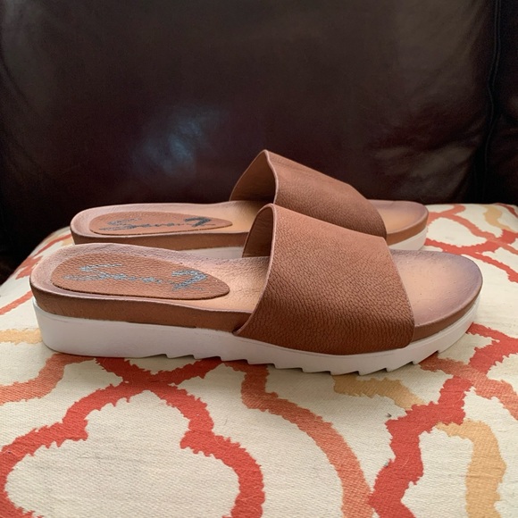 Seven 7 For All Mankind Vegan Leather Pearl Slides Sandals SZ US 7 EU 38 - Picture 8 of 14